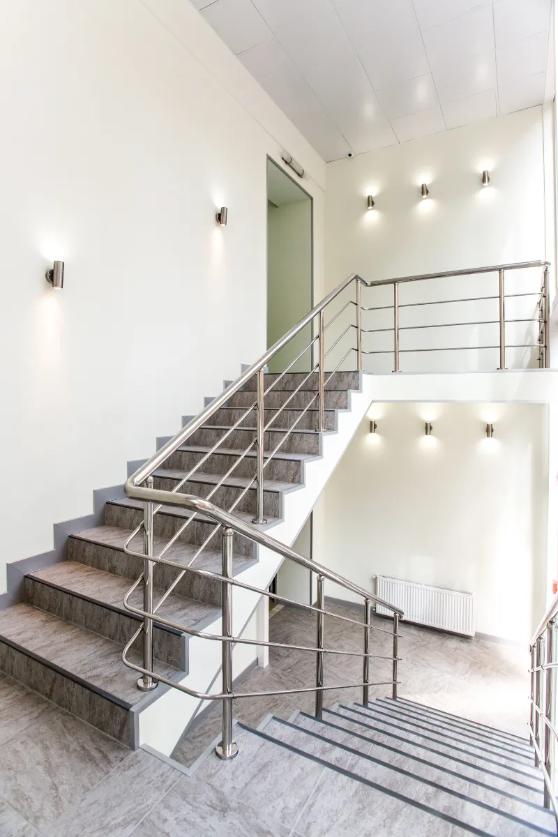 barandales de vidrio para escaleras en Toluca