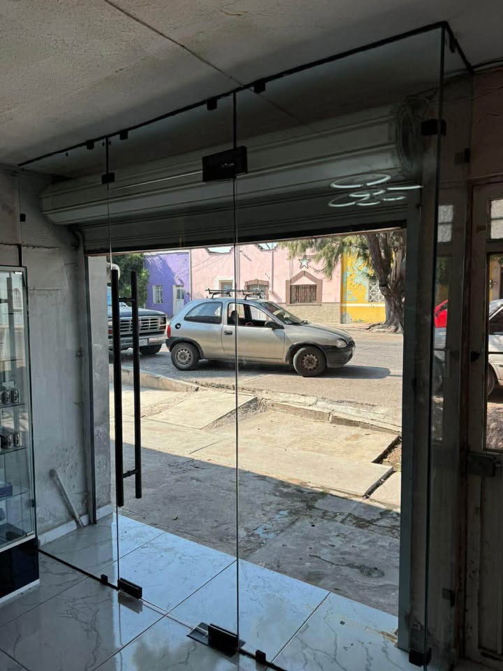 Fachadas de aluminio y cristal en Toluca
